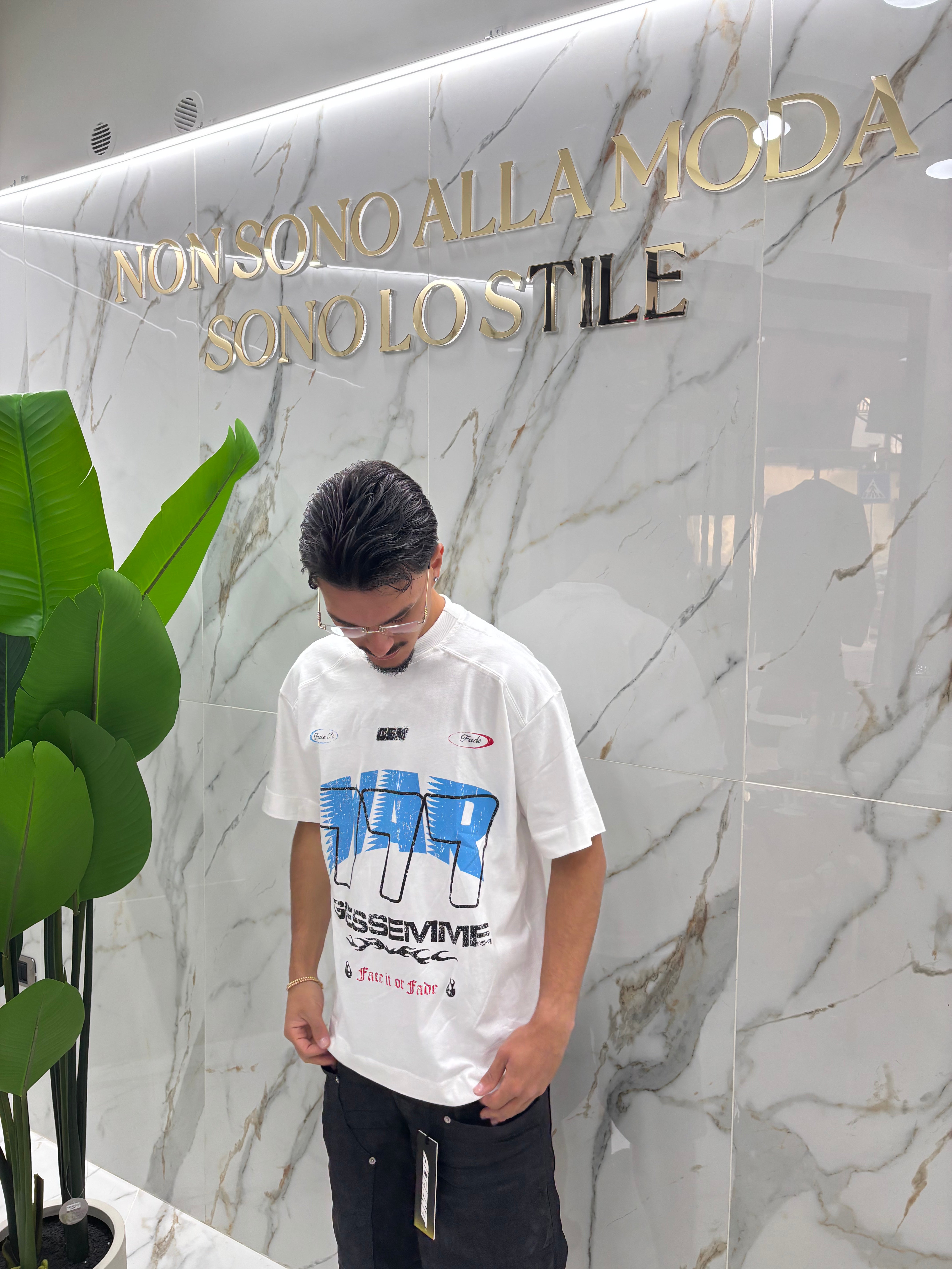 T-Shirt War 777